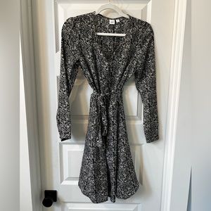 GAP paisley dress with waist tie